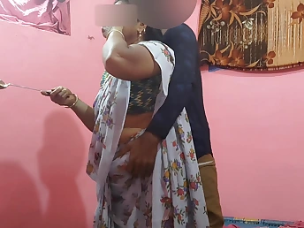 Stepmom cooks for stepson-in-law dimension he slurps her big borrow