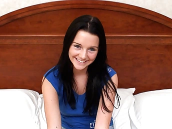 Damn this girl is only 95lbs and 18 years old