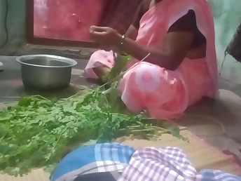 Insane Indian pamper thumbs herself while working more the shower