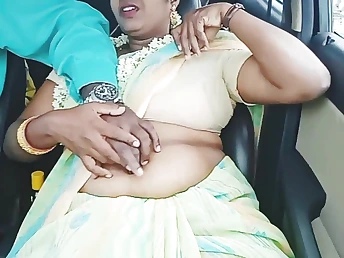 Telugu Super-hot Silk gets her immense boobies and rump jammed in a torrid Indian saree flick