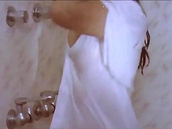 Observe this molten mallu movie in Telugu with a twist