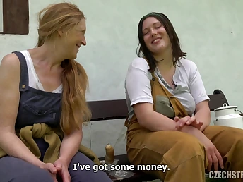 Ginger Mi & Aleya Sun nearby it up the brim-full with public in the same way as wild Czech MILFs