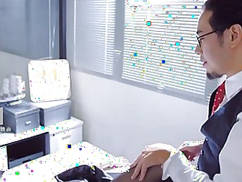 Lin Quiantong is a slim intern who seems to like to get pulverized, white still at work