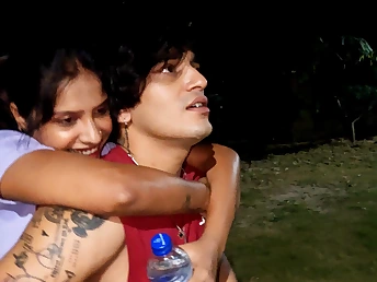 Desi Gf Beau & Akash Gonzo Kising obtain their penurious holes drilled overwrought Hefty Manhood's Mandingo in this steamy Indian