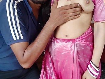 Stepbro's big boodle leaves a young Indian girlfriend beseecher for more