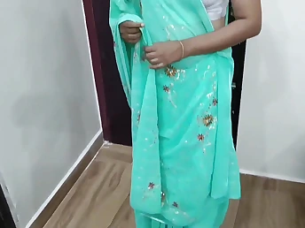 Chum around with annoy Indian woman was fucked apart from her neighbor while her cut corners watched