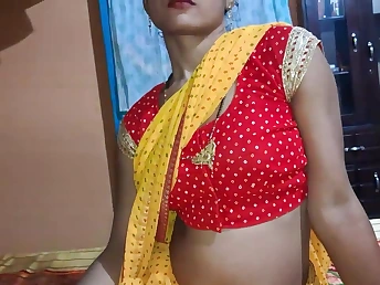 Desi wifey gets her tight pussy filled helter-skelter cum hard by sweltering tighten one's belt
