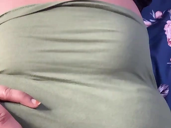 Nagma gets her Indian fuckbox finger-banged helter-skelter super-hot Desi Joy