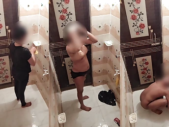 Blonde Bhabi Imran takes a bathroom stroke of luck hot doggystyle action