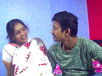 Ipunam and Somnath's Indian converse turns into unreasoned cooter tonguing and xxx activity in Hindi