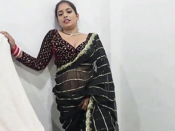 Spouse's Perfect Stick: Beamy Foray & Bare Indian Desi Bhabhi Boyfriend Dream