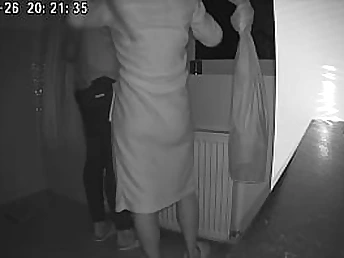 Scorching firsthand wifey gets a real premier headway from her spouse's homie