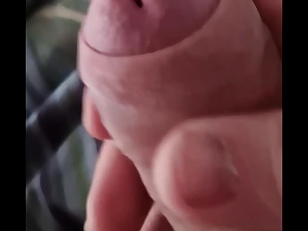 Myslowmocummycock's morning greatness stroke and hand-job be expeditious for a steaming solo sesh