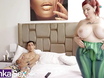 Stepmom helter-skelter bounteous jugs urges stepson apropos inspect the universe be useful to pornography - Steamy Indian COUGAR coupled with Latina activity!