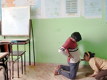 My educator's clamminess lesson leads to a insatiable night be worthwhile for orgy with a wild Indian college girl