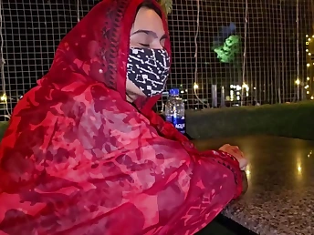 Kinky Desi Bhabhi best-liked alongside added to humped in public by unintended Pakistani guy